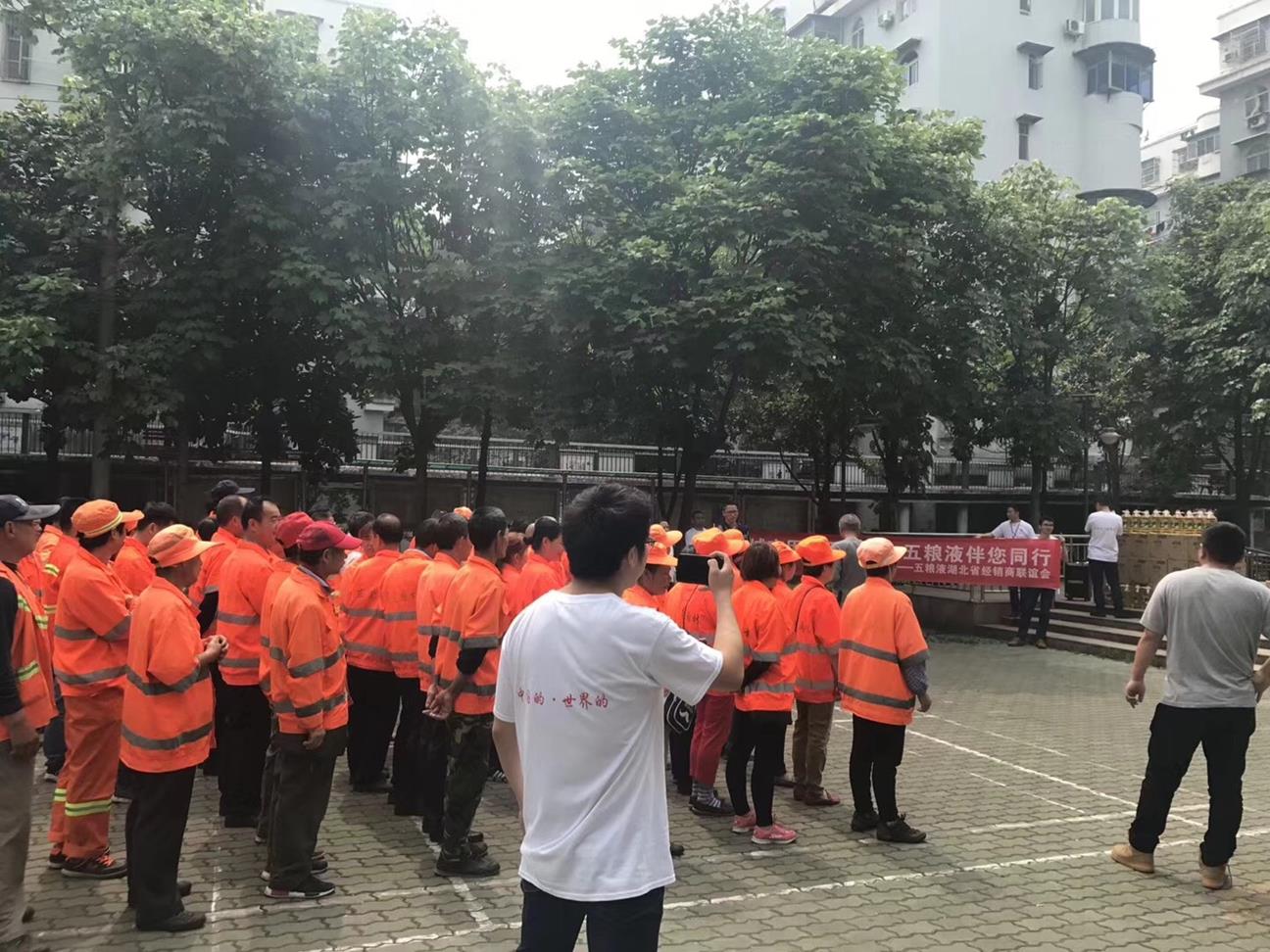 CE1EDAAD987F3D9983E9E6C2037A47C6