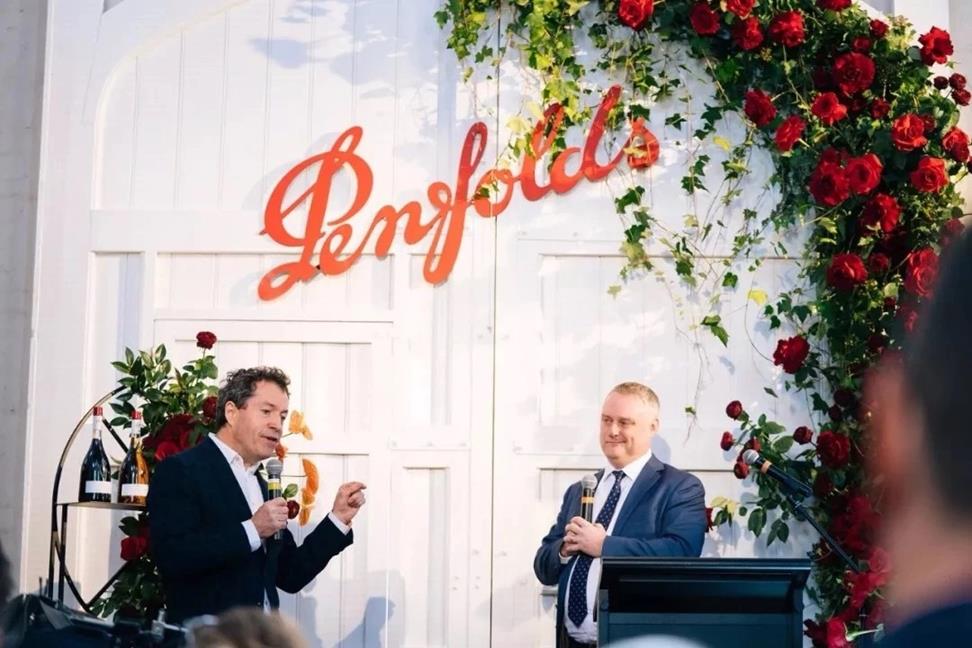 F45B8557D3173EC4E51BEC8E1C27426F